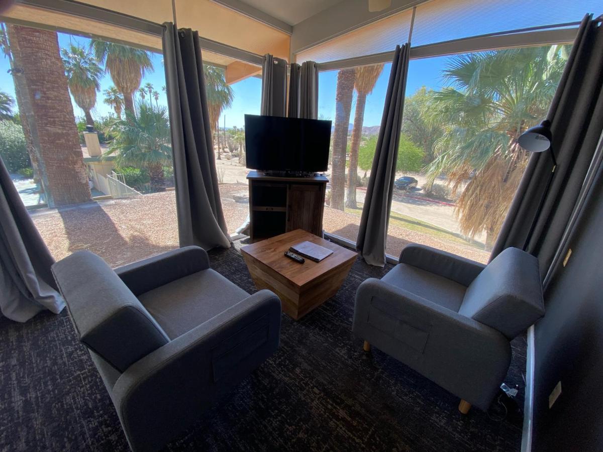Palms At Indian Head Hotel Borrego Springs Exterior photo