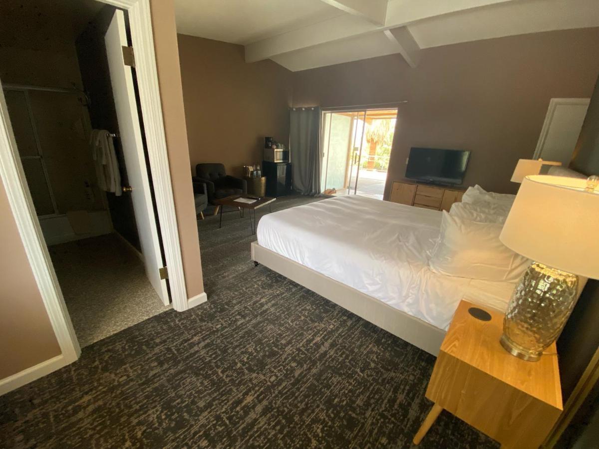 Palms At Indian Head Hotel Borrego Springs Exterior photo