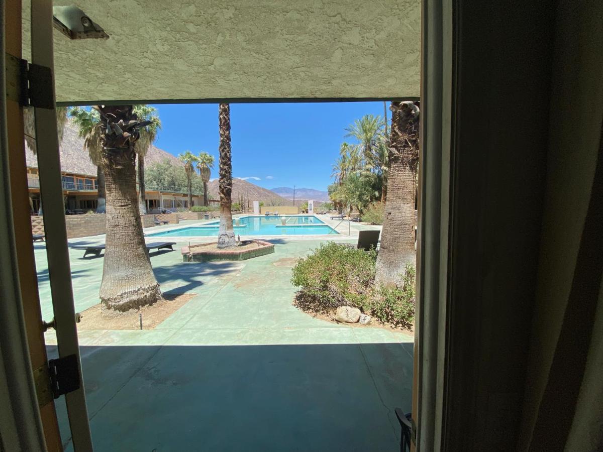 Palms At Indian Head Hotel Borrego Springs Exterior photo